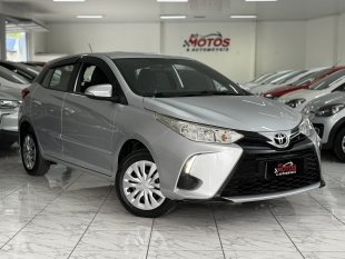 YARIS HATCH XL 1.5 CVT **ÚNICO DONO, APENAS 32.000 KM RODADOS** 