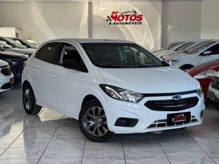 ONIX HATCH JOY BLACK EDITION 1.0 MT6 **APENAS 39.000 KM RODADOS**